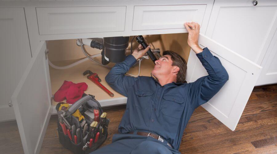 Professional water heater repair in Pleasant Plains, IL